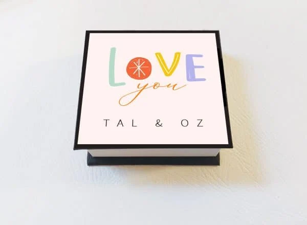 קוביית ממו ממותגת ליום האהבה - LOVE YOU