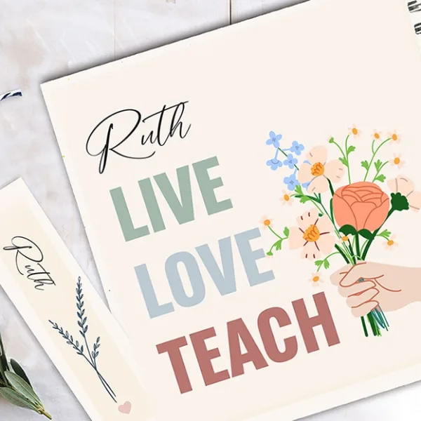 מחברת מתנה ליום המורה – LIVE. LOVE. TEACH
