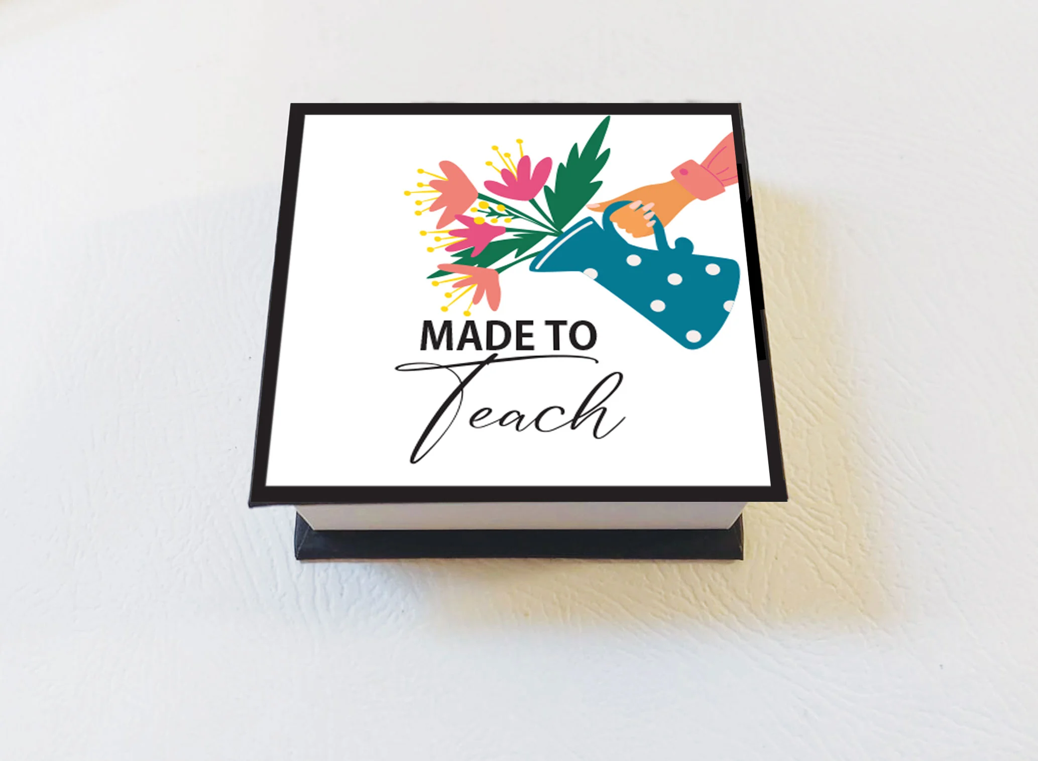 קוביית ממו ממותגת Made to teach